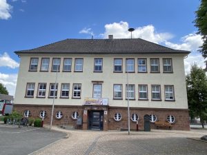Ihr Immobilienmakler für Fronhausen 1: Sitz der Gemeindeverwaltung