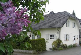 Einfamilienhaus mit ELW verkauft in Usingen